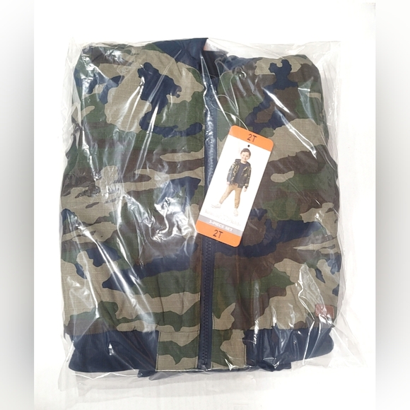 KOALA KIDS 3pc Set 2T Green Hooded Camo Jacket Long Sleeve Tee Pants Outfit NWT - Picture 3 of 14